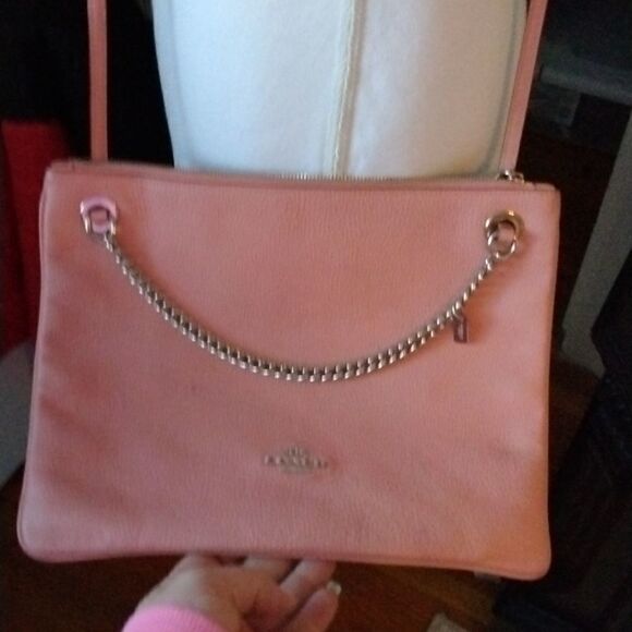 Coach   - Picture 4 of 8